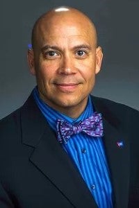 Headshot of Tim Phillips