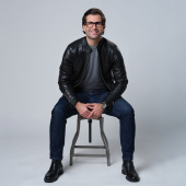 Banner image of Aarash Darroodi. 